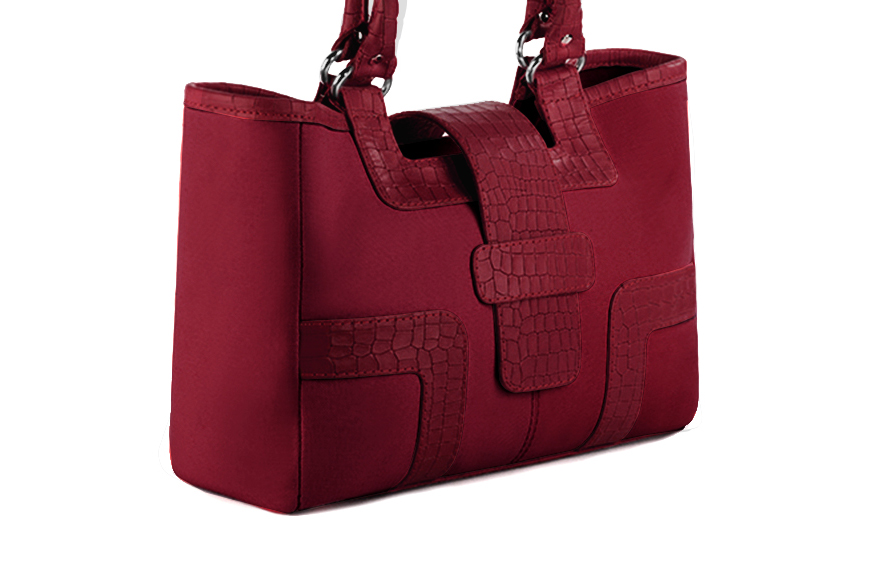 Handcrafted women's luxurious elegant handbag in premium burgundy red leather. Perfect for elevated everyday style.   
                Choose from our luxurious collections of leather and fabric to perfectly match your handbags to your outfits.